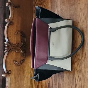 Vince Camuto Satchel
